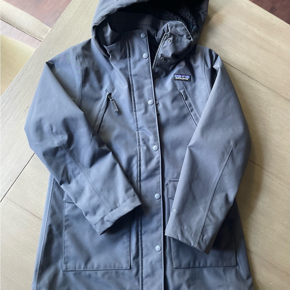 Youth Girls Patagonia Insulated Rain Jacket for ALL Seasons size M.
